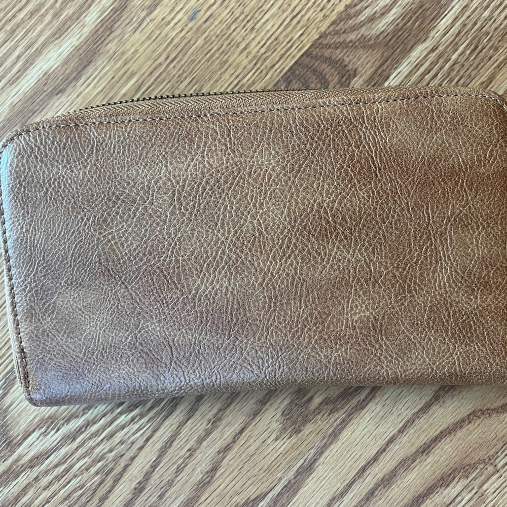 Thirty one wallet
